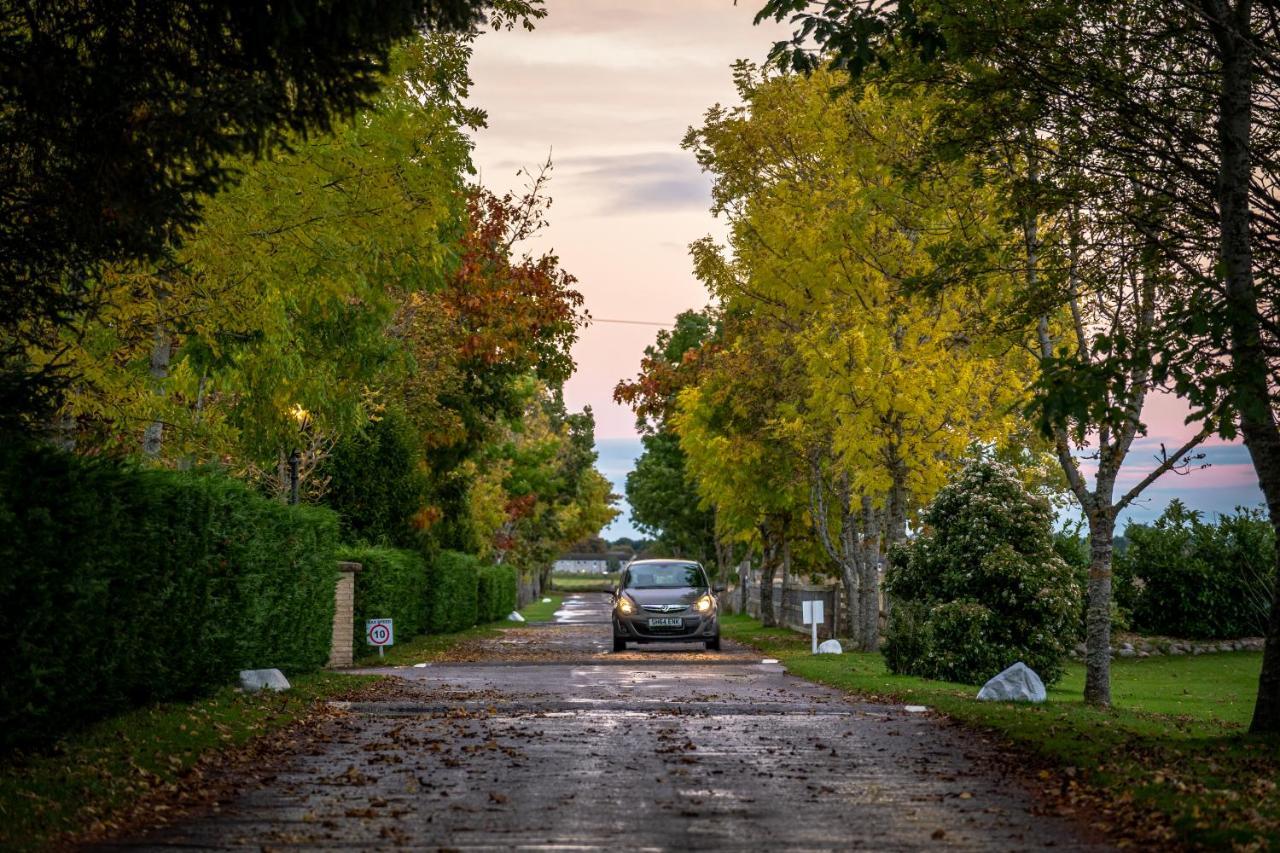 The Farmhouse, 6 Bed Property, フォレス エクステリア 写真