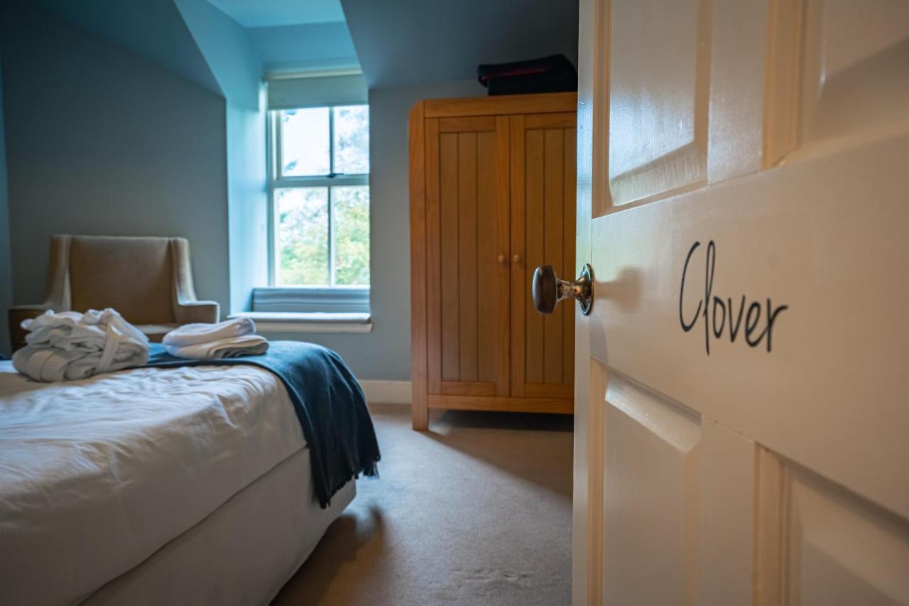 The Farmhouse, 6 Bed Property, フォレス エクステリア 写真